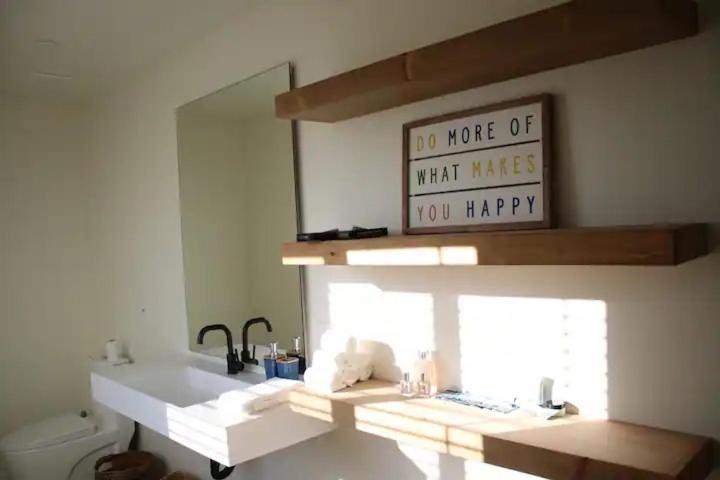 Serene Modern Home Backdoor With Great Wifi, Games, Movies, Patio Seating And Bbq Easy Access To North Joshua Tree National Park In 10 Minutes Twentynine Palms Exteriér fotografie