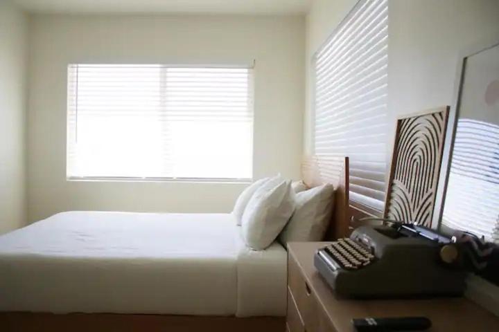 Serene Modern Home Backdoor With Great Wifi, Games, Movies, Patio Seating And Bbq Easy Access To North Joshua Tree National Park In 10 Minutes Twentynine Palms Exteriér fotografie
