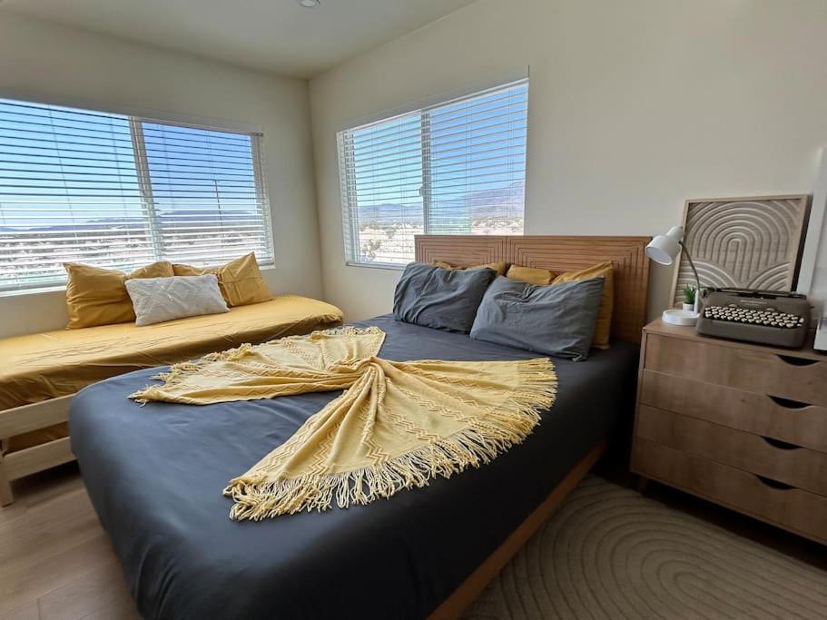 Serene Modern Home Backdoor With Great Wifi, Games, Movies, Patio Seating And Bbq Easy Access To North Joshua Tree National Park In 10 Minutes Twentynine Palms Exteriér fotografie