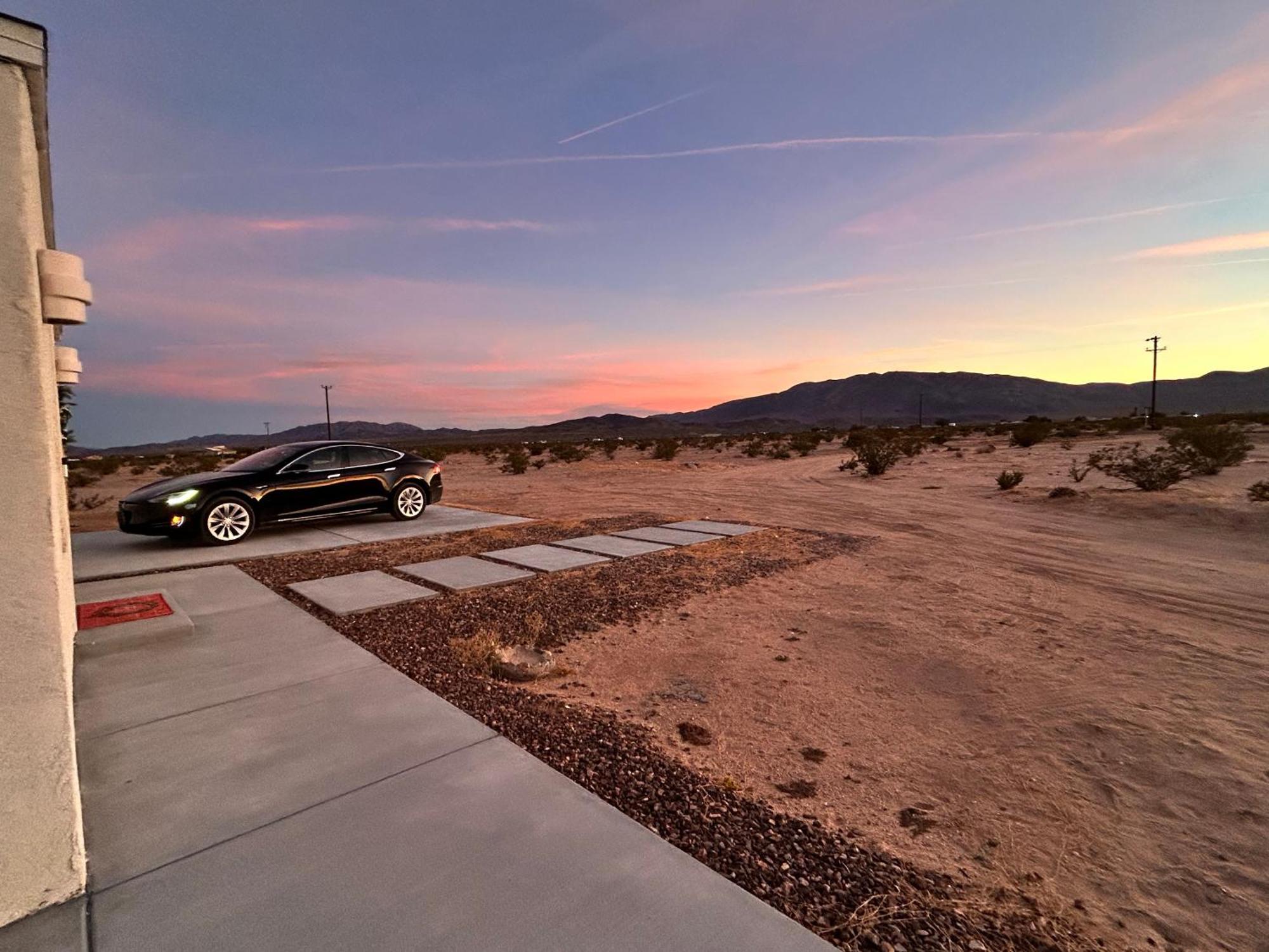 Serene Modern Home Backdoor With Great Wifi, Games, Movies, Patio Seating And Bbq Easy Access To North Joshua Tree National Park In 10 Minutes Twentynine Palms Exteriér fotografie