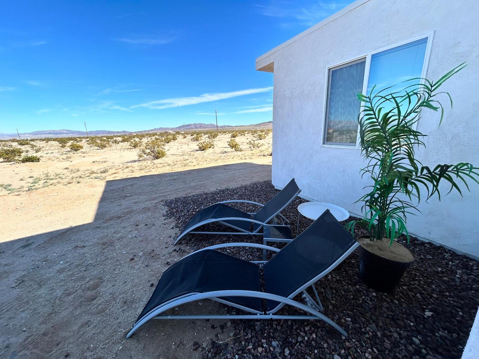 Serene Modern Home Backdoor With Great Wifi, Games, Movies, Patio Seating And Bbq Easy Access To North Joshua Tree National Park In 10 Minutes Twentynine Palms Exteriér fotografie